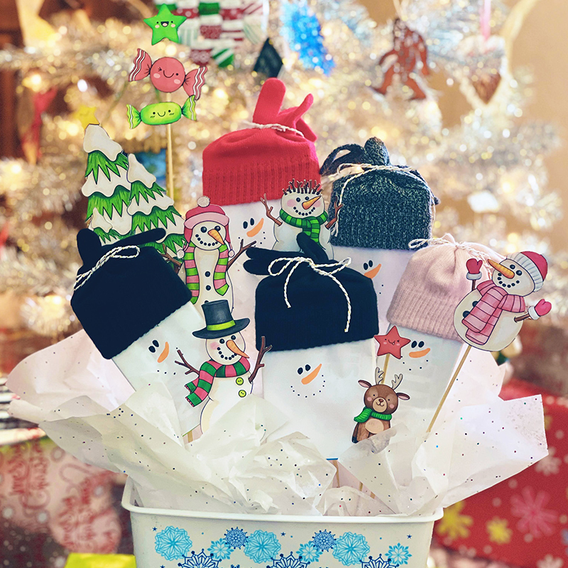 Snowman candy bouquet by garrynkim Snowman candy bouquet
