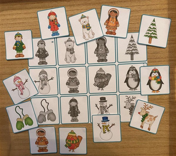 Find the right picture by Little play friends Find the right picture